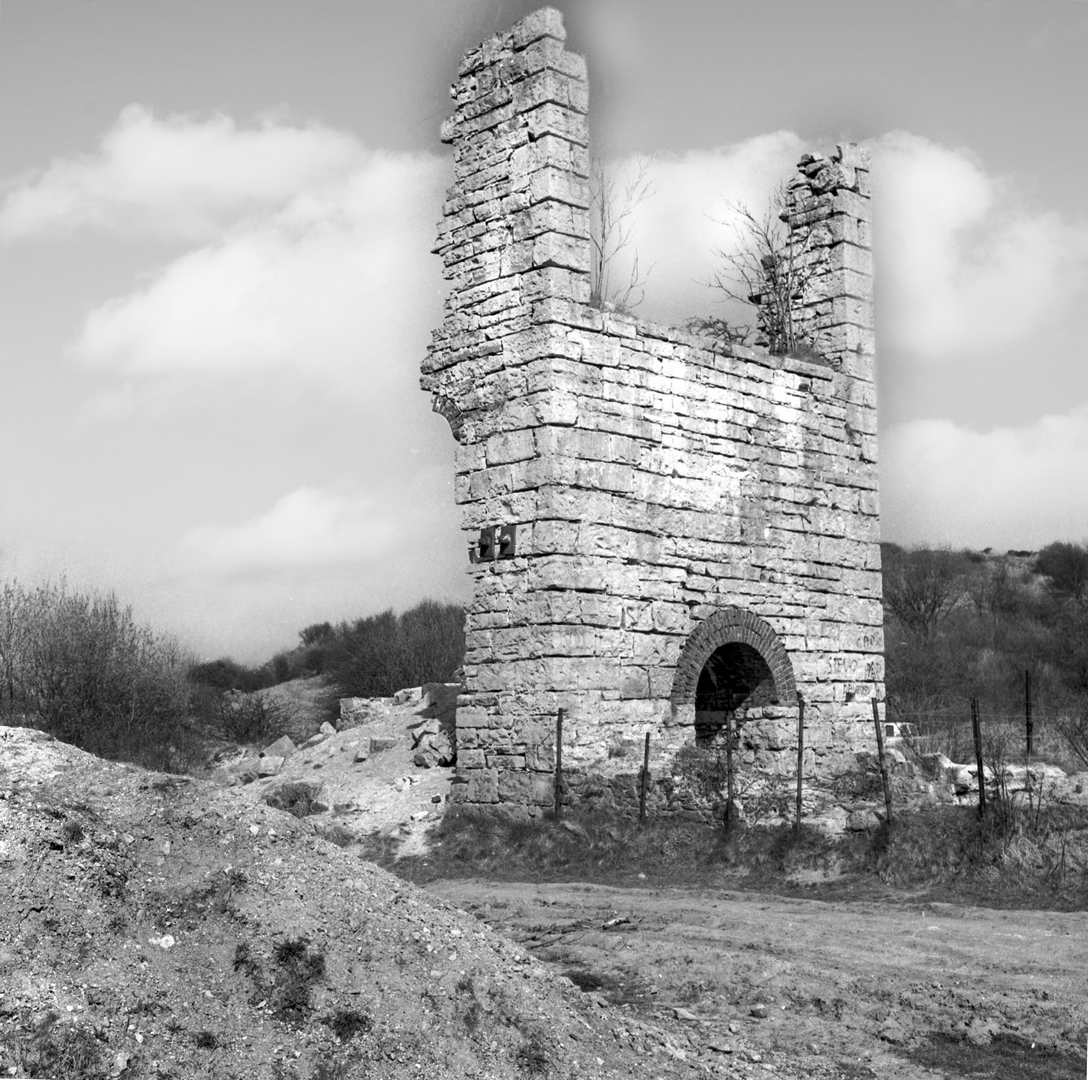 Maeshafn Engine house 15.4.74